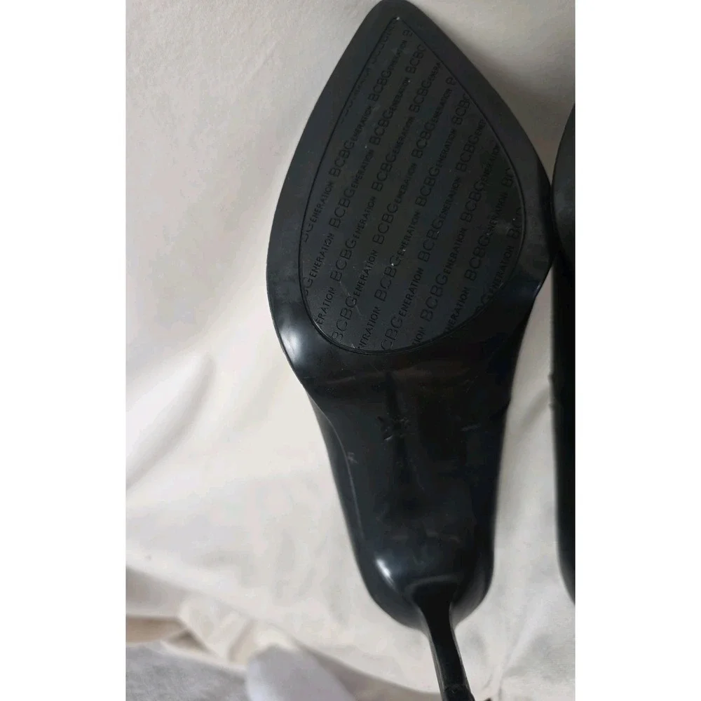BCBGeneration Harlia Black Chain Trim Pointy Toe Stiletto HeelPump Size 8.5